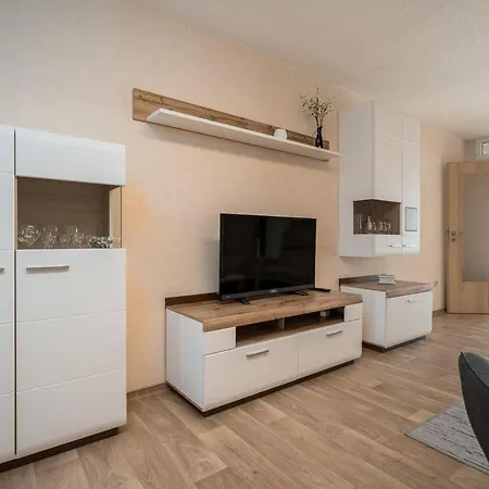 Ferienwohnung-mit-gartenblick Rechlin