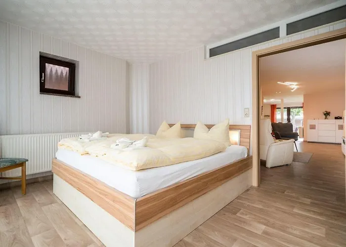 Ferienwohnung-mit-gartenblick * Rechlin