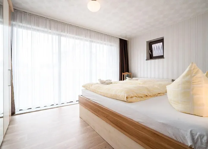 Ferienwohnung-mit-gartenblick