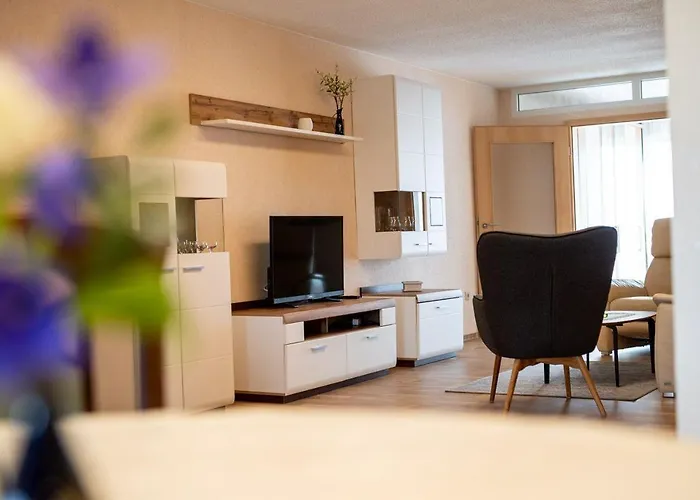 Ferienwohnung-mit-gartenblick * Rechlin